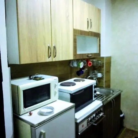 Lux Aprtman Apartment *